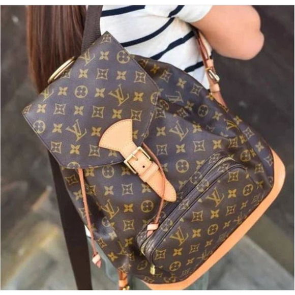 💎✨AUTHENTIC✨💎 Louis Vuitton Montsouris GM - Picture 1 of 9
